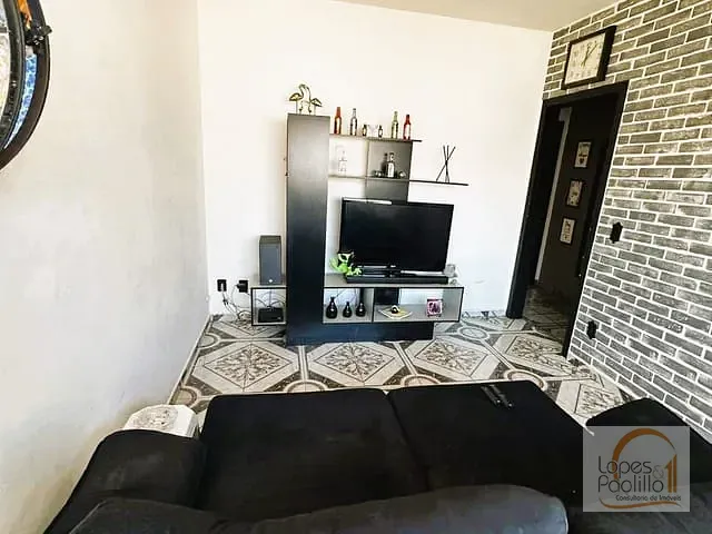 Casa com 235m² 2 quartos e 2 banheiros, à venda, no bairro Jardim Alvinópolis em Atibaia
