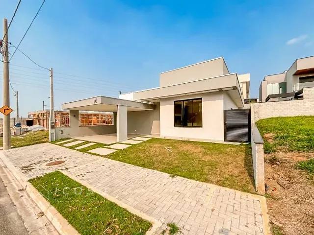 Casa com 250m² 3 quartos e 2 banheiros, à venda, no bairro Loteamento Floresta em São José dos Campos