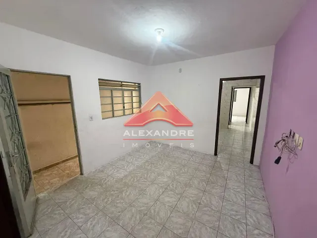 Casa com 125m² 3 quartos e 2 banheiros, à venda, no bairro Jardim das Cerejeiras em São José dos Campos
