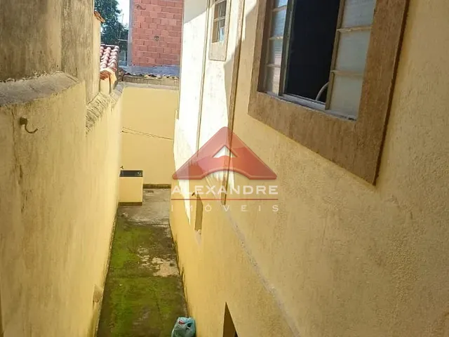Casa com 125m² 2 quartos e 1 banheiro, à venda, no bairro Jardim das Cerejeiras em São José dos Campos