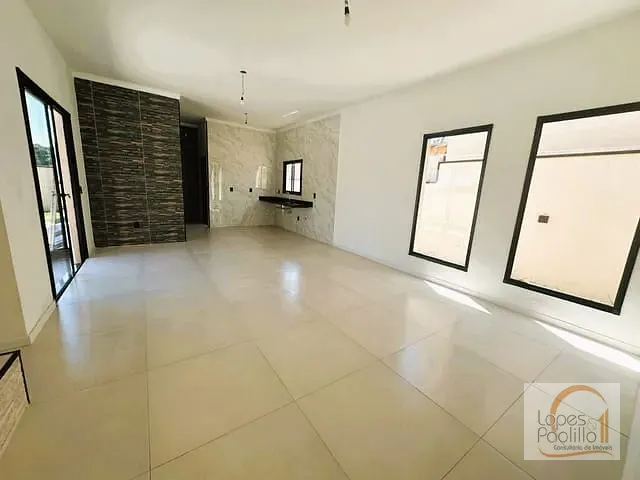 Casa com 370m² 3 quartos e 4 banheiros, à venda, no bairro Jardim Paraíso da Usina em Atibaia