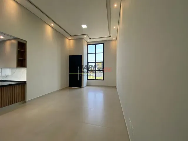 Casa com 300m² 3 quartos e 4 banheiros, à venda, no bairro Jardins Di Roma em Indaiatuba