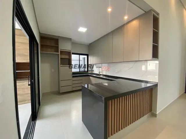 Casa com 300m² 3 quartos e 4 banheiros, à venda, no bairro Jardins Di Roma em Indaiatuba