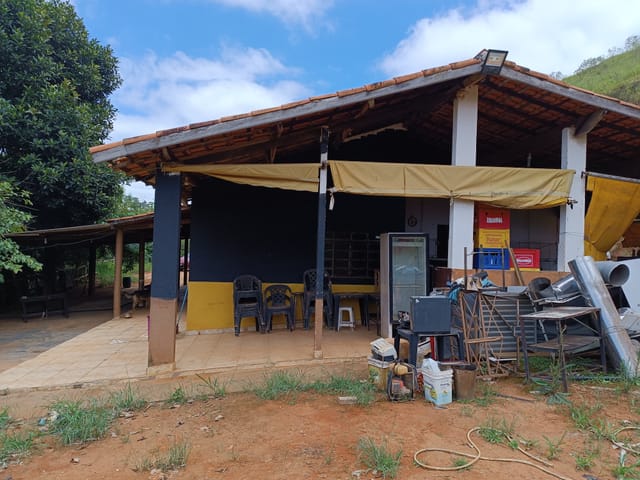 Casa com 2000m², à venda, no bairro Bonfim em Aparecida