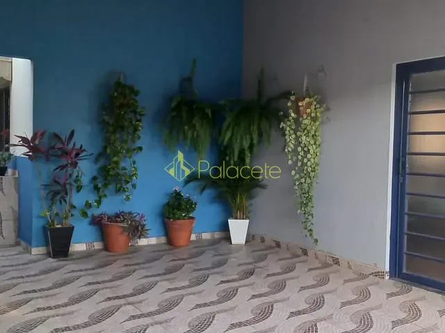 Casa com 250m² 2 quartos e 2 banheiros, à venda, no bairro Residencial Pasin em Pindamonhangaba