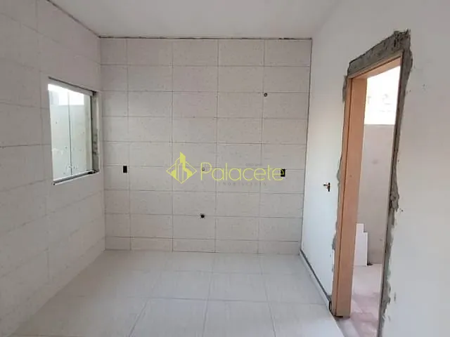 Casa com 125m² 2 quartos e 1 banheiro, à venda, no bairro Residencial e Comercial Portal dos Eucaliptos em Pindamonhangaba