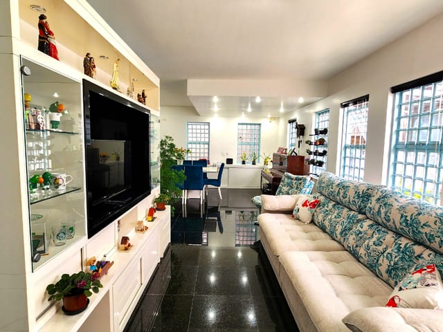 Casa com 263m² 3 quartos e 4 banheiros, à venda, no bairro Saúde em São Paulo
