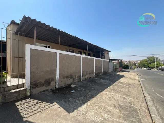 Casa com 283m² 3 quartos e 1 banheiro, à venda, no bairro Parque Dom Pedro II em Campinas
