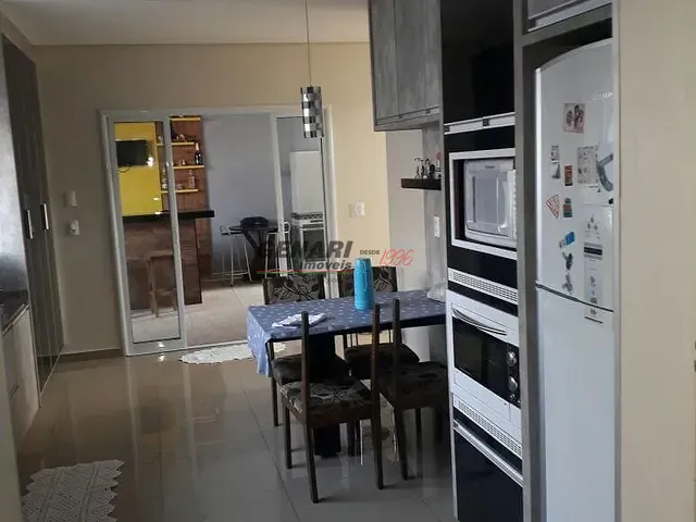 Casa com 360m² 4 quartos e 5 banheiros, à venda, no bairro Jardim Esplanada em Indaiatuba