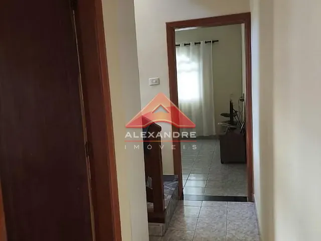 Casa com 150m² 3 quartos e 2 banheiros, à venda, no bairro Jardim América em São José dos Campos