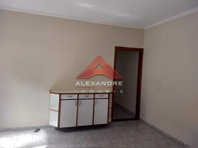 Casa com 150m² 3 quartos e 2 banheiros, à venda, no bairro Jardim América em São José dos Campos