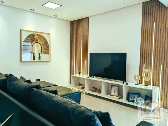 Casa com 780m² 4 quartos e 6 banheiros, à venda, no bairro Residencial Green Village em Atibaia