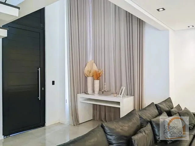 Casa com 780m² 4 quartos e 6 banheiros, à venda, no bairro Residencial Green Village em Atibaia