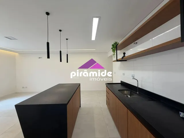 Casa com 156m² 3 quartos e 2 banheiros, à venda, no bairro Bosque dos Eucaliptos em São José Dos Campos