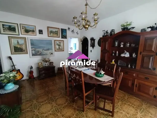 Casa com 10m² 4 quartos e 4 banheiros, à venda, no bairro Jardim Apolo I em São José Dos Campos