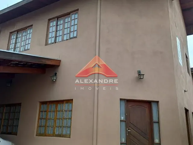 Casa com 252m² 3 quartos e 4 banheiros, à venda, no bairro Jardim Valparaíba em São José dos Campos