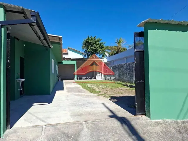 Casa com 10m² 1 quarto e 1 banheiro, à venda, no bairro Conjunto Residencial Galo Branco em São José Dos Campos