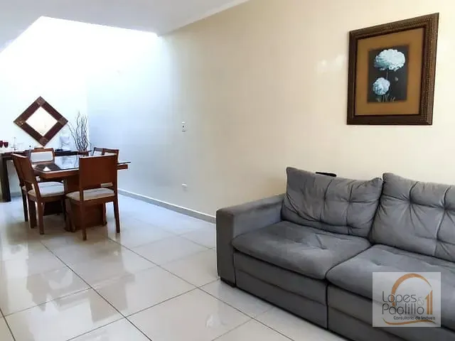 Casa com 175m² 3 quartos e 2 banheiros, à venda, no bairro Nova Cerejeira em Atibaia