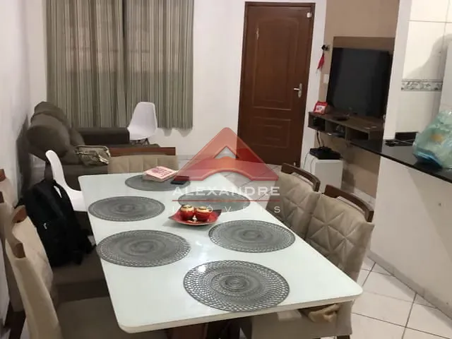 Casa com 225m² 3 quartos e 1 banheiro, à venda, no bairro Residencial Armando Moreira Righi em São José dos Campos
