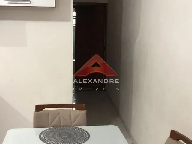 Casa com 225m² 3 quartos e 1 banheiro, à venda, no bairro Residencial Armando Moreira Righi em São José dos Campos