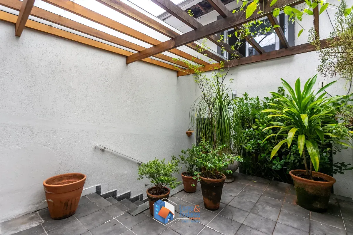 Casa, 2 quartos, 107 m² - Foto 1