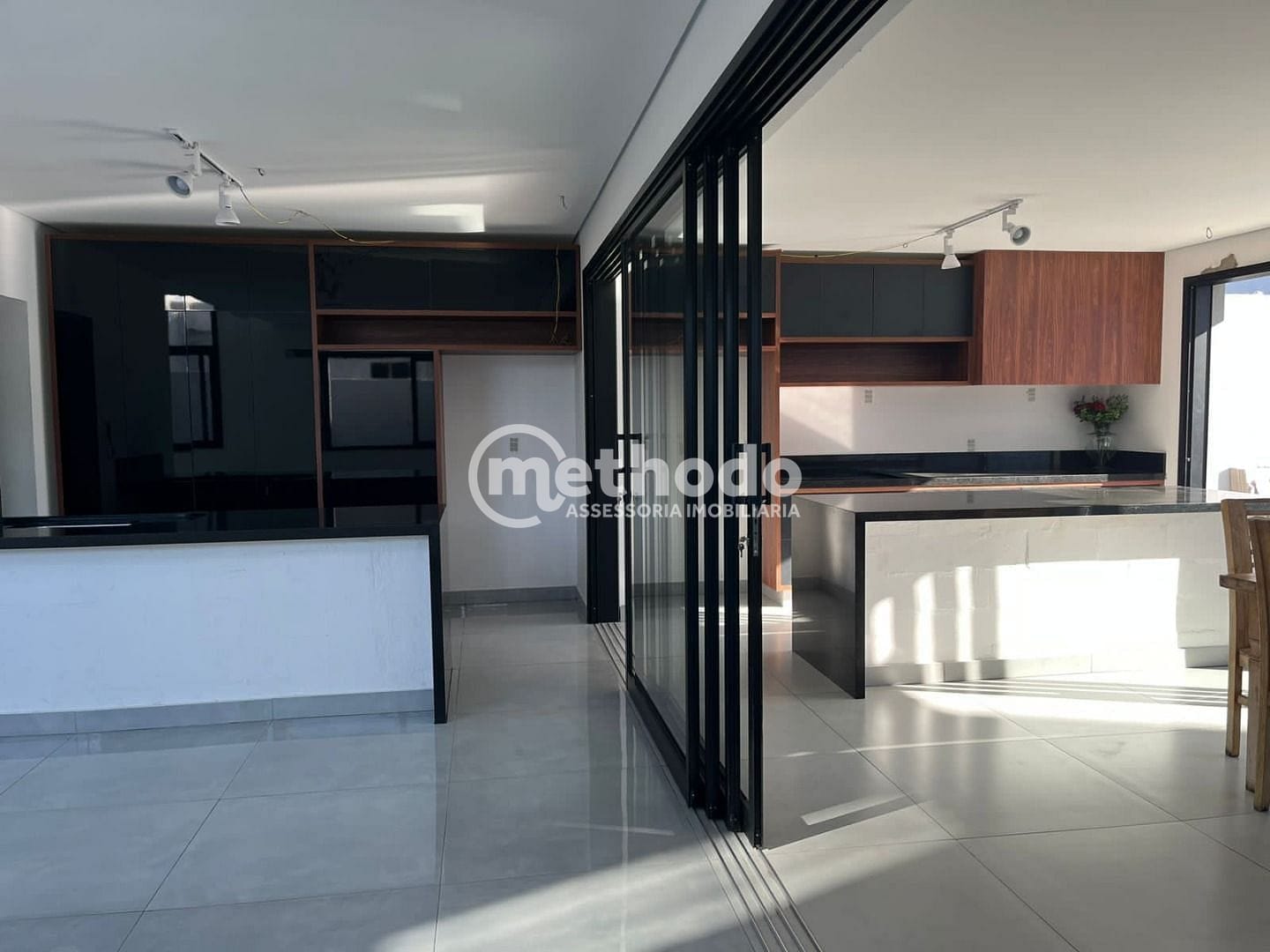 Casa, 4 quartos, 380 m² - Foto 3