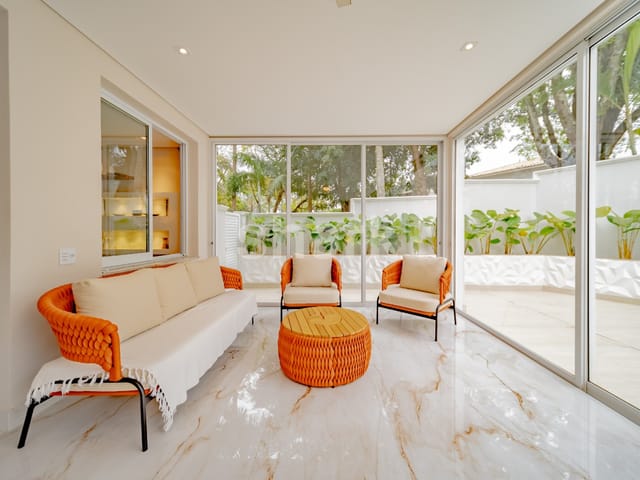 Casa com 563m² 4 quartos e 6 banheiros, à venda, no bairro Alphaville em Santana de Parnaíba