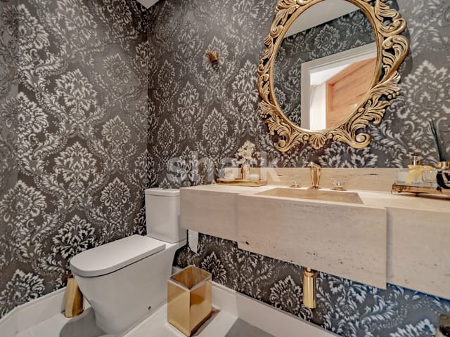 Casa com 563m² 4 quartos e 6 banheiros, à venda, no bairro Alphaville em Santana de Parnaíba