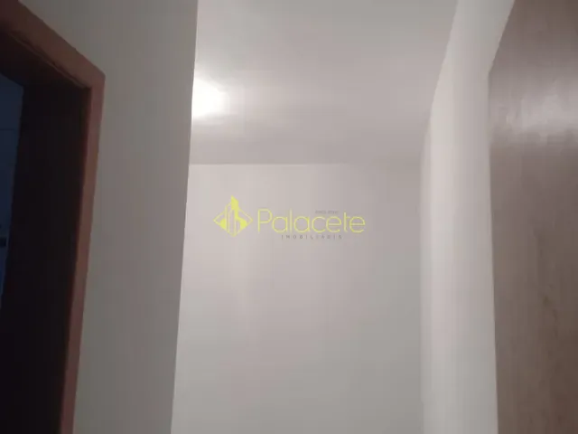 Casa com 260m² 4 quartos e 2 banheiros, à venda ou para alugar, no bairro Campos do Conde em Tremembé