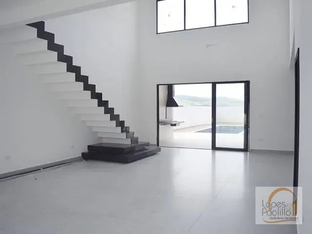 Casa com 600m² 4 quartos e 4 banheiros, à venda, no bairro Condomínio Residencial Reserva Ecológica Atibaia em Atibaia