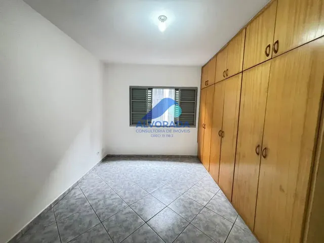 Casa com 10m² 4 quartos e 2 banheiros, à venda, no bairro Bosque dos Eucaliptos em São José Dos Campos
