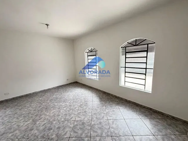 Casa com 10m² 4 quartos e 2 banheiros, à venda, no bairro Bosque dos Eucaliptos em São José Dos Campos