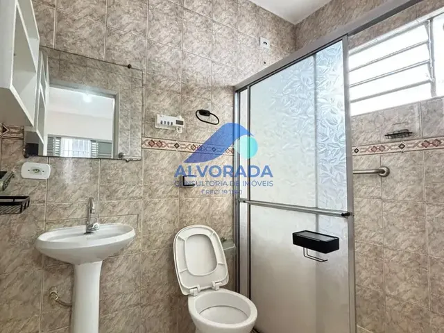 Casa com 10m² 4 quartos e 2 banheiros, à venda, no bairro Bosque dos Eucaliptos em São José Dos Campos