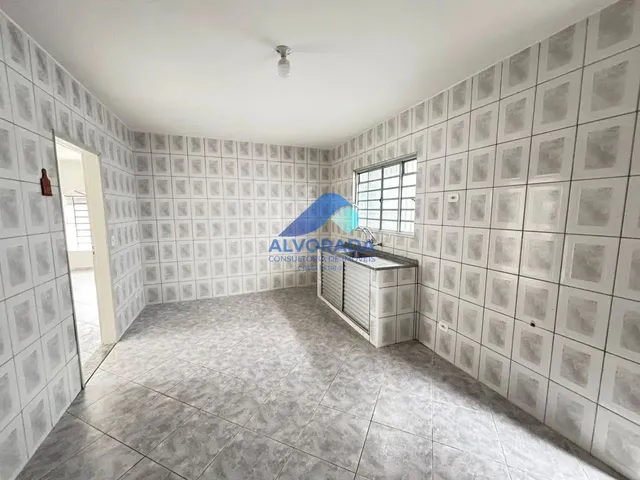 Casa com 10m² 4 quartos e 2 banheiros, à venda, no bairro Bosque dos Eucaliptos em São José Dos Campos