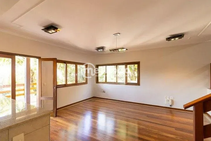 Casa, 3 quartos, 298 m² - Foto 4