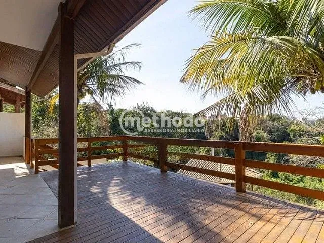 Casa com 800m² 3 quartos e 3 banheiros, à venda, no bairro Caminhos de San Conrado em Campinas