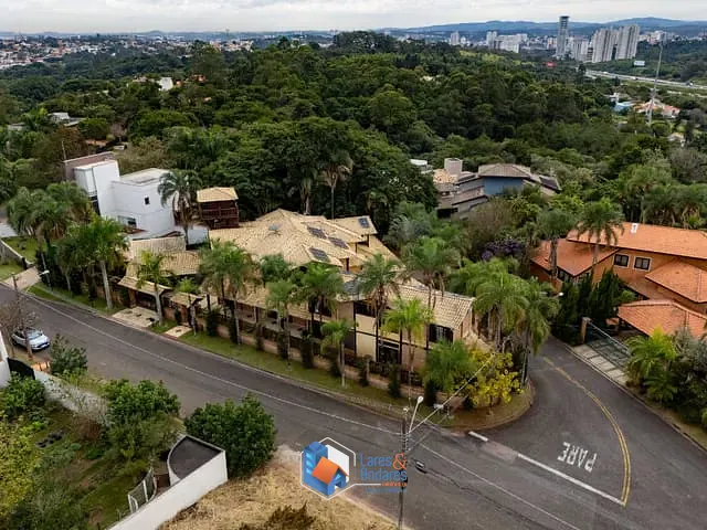 Casa com 1026m² 5 quartos e 6 banheiros, à venda, no bairro Chácara Malota em Jundiaí