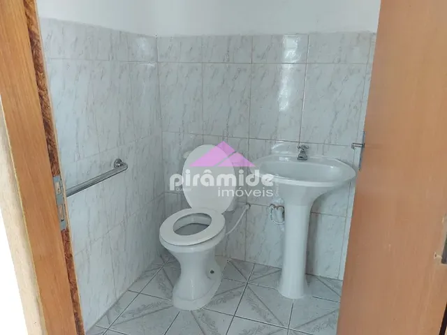 Casa com 350m² 7 quartos e 5 banheiros, à venda, no bairro Jardim Paulista em São José dos Campos
