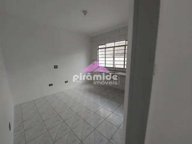 Casa com 350m² 7 quartos e 5 banheiros, à venda, no bairro Jardim Paulista em São José dos Campos