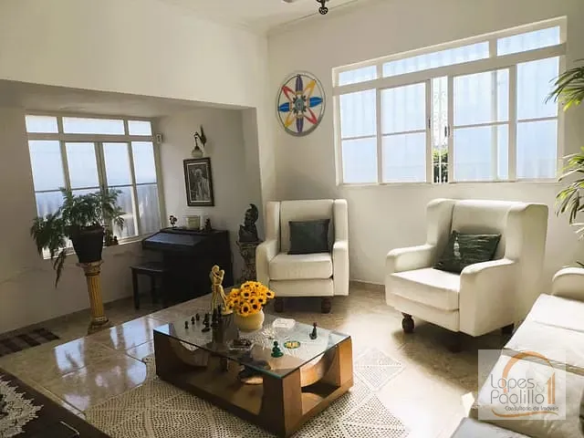 Casa com 214m², à venda, no bairro Alvinópolis em Atibaia