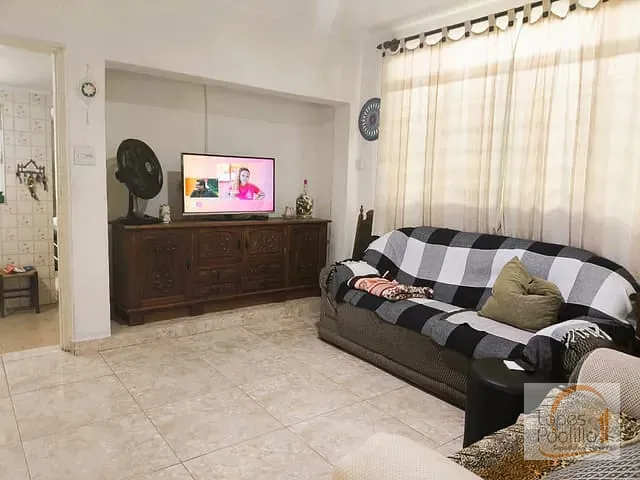 Casa com 214m², à venda, no bairro Alvinópolis em Atibaia