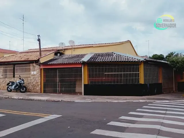 Casa com 322m² 3 quartos e 6 banheiros, para alugar, no bairro Jardim Eulina em Campinas