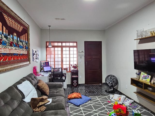 Foto do Casa - Casa tipo para venda em Jardim Aeroporto III com 2 quartos, 135m² | Lares e Andares Imóveis