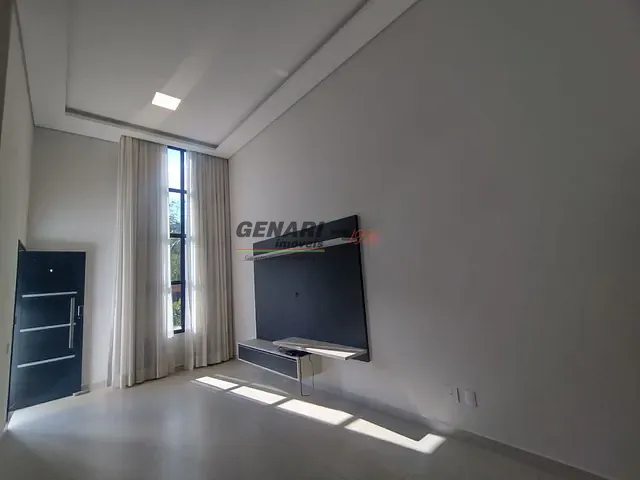 Casa com 250m² 3 quartos e 5 banheiros, à venda, no bairro Jardim Residencial Viena em Indaiatuba