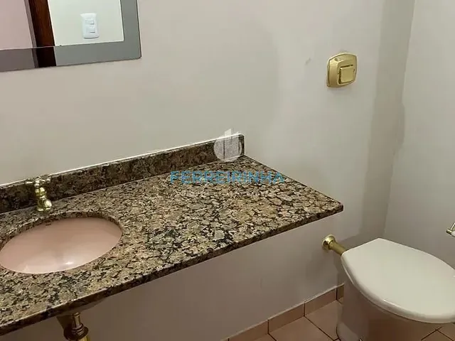 Casa com 280m² 4 quartos e 2 banheiros, para alugar, no bairro Jardim Aquarius em São José Dos Campos