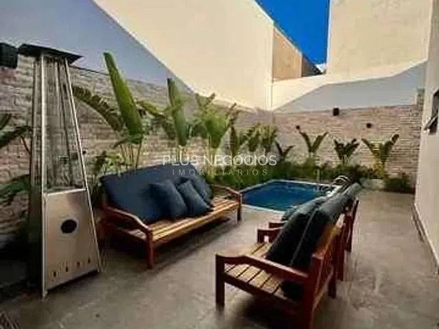 Casa com 300m² 3 quartos e 2 banheiros, à venda, no bairro Morros em Sorocaba