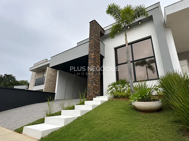 Casa com 300m² 3 quartos e 3 banheiros, à venda, no bairro Morros em Sorocaba