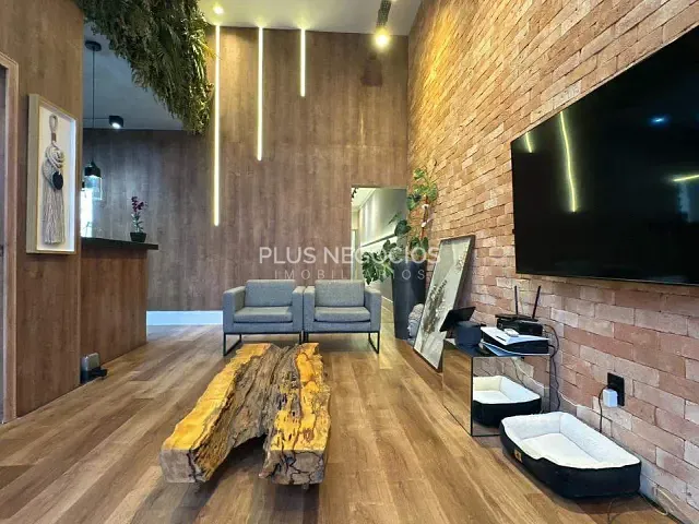 Casa com 300m² 3 quartos e 3 banheiros, à venda, no bairro Morros em Sorocaba