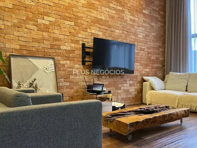 Casa com 300m² 3 quartos e 3 banheiros, à venda, no bairro Morros em Sorocaba