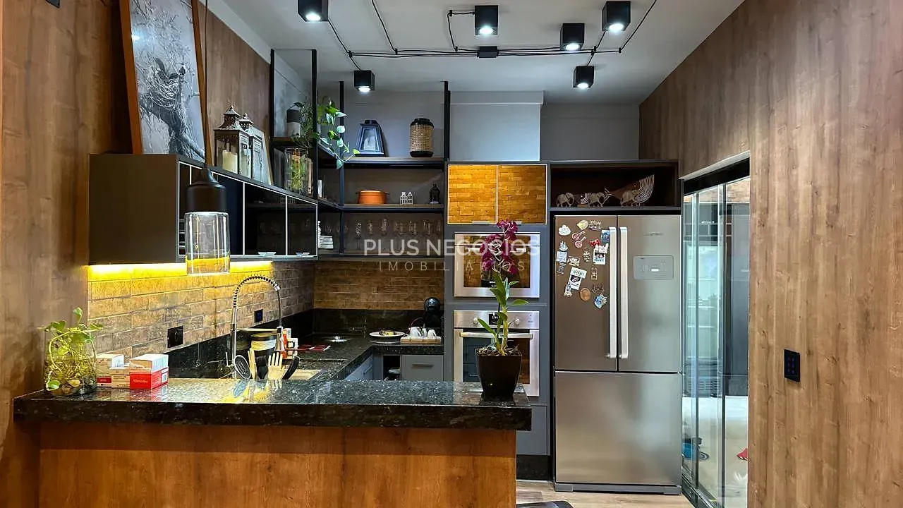 Casa, 3 quartos, 250 m² - Foto 9